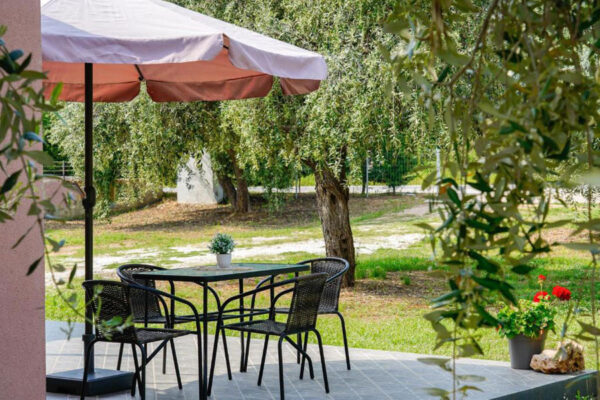 Vila Votsalo, Potos leto * Fun Travel Agency