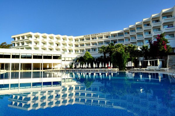 Saray Regency Resort&Spa ***** Side