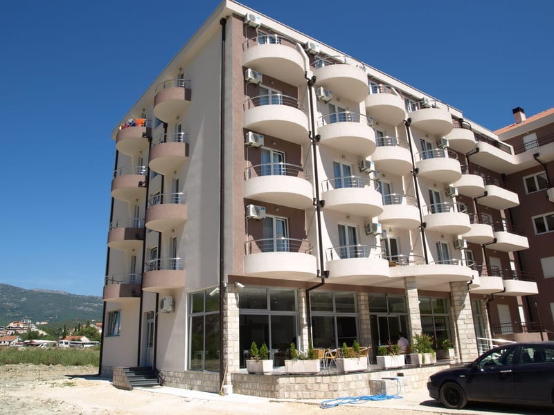 Hotel Novi Igalo 3* , Crna Gora leto 2022