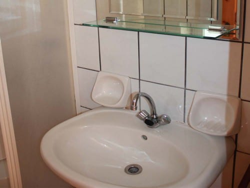 kupatilo - Vrahos - funtravel.rs
