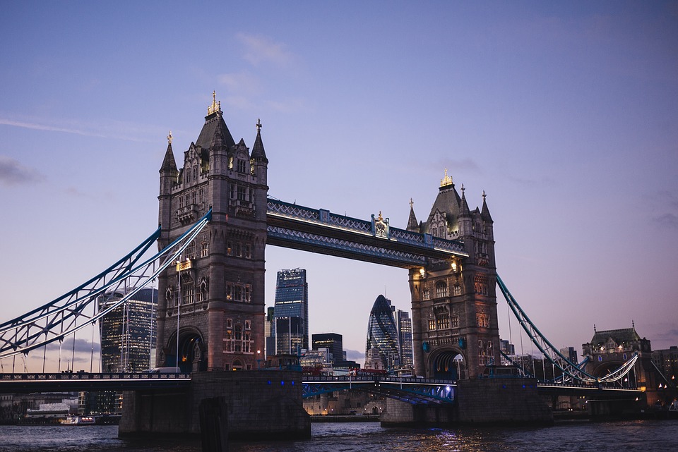 tower-bridge-1209483_960_720 London Velika Britanija - Nova Godina 2020