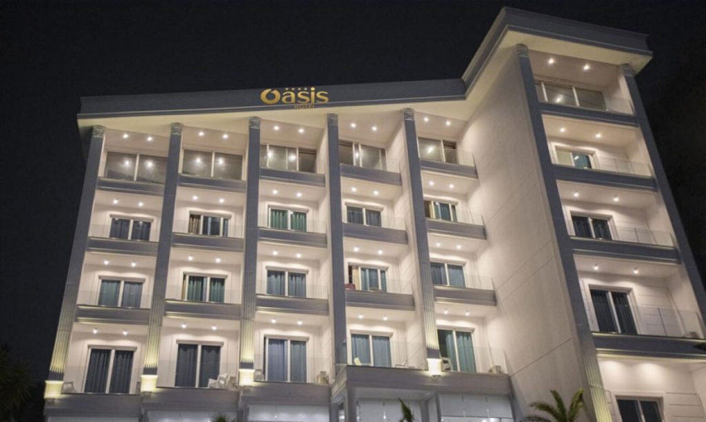 Hotel Oasis 3* - Saranda,front - funtravel.rs