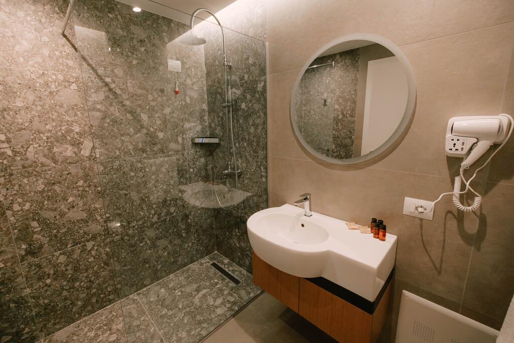 kupatilo -hotel-amara