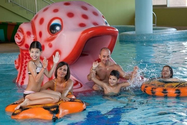 Hotel Aquaworld Resort 4* - Budimpesta - Fun Travel Agency