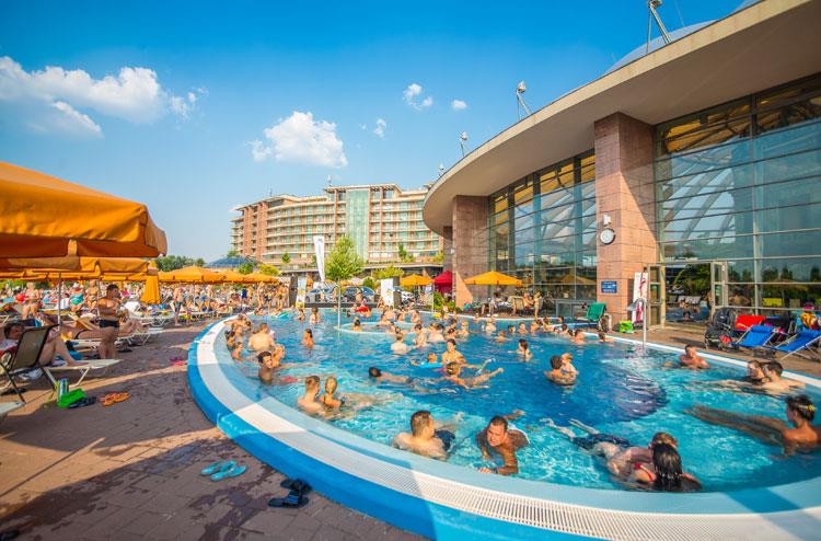 Hotel Aquaworld Resort 4* - Budimpesta - Fun Travel Agency