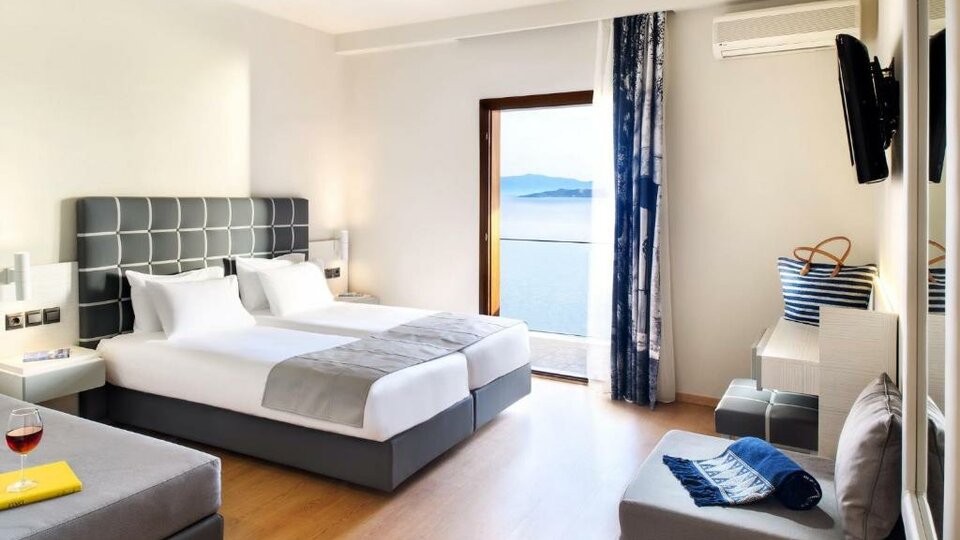 Hotel-Akrathos-beach-hotel-standard-room