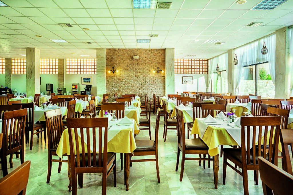 Hotel-Xenios-Theoxenia-restoran