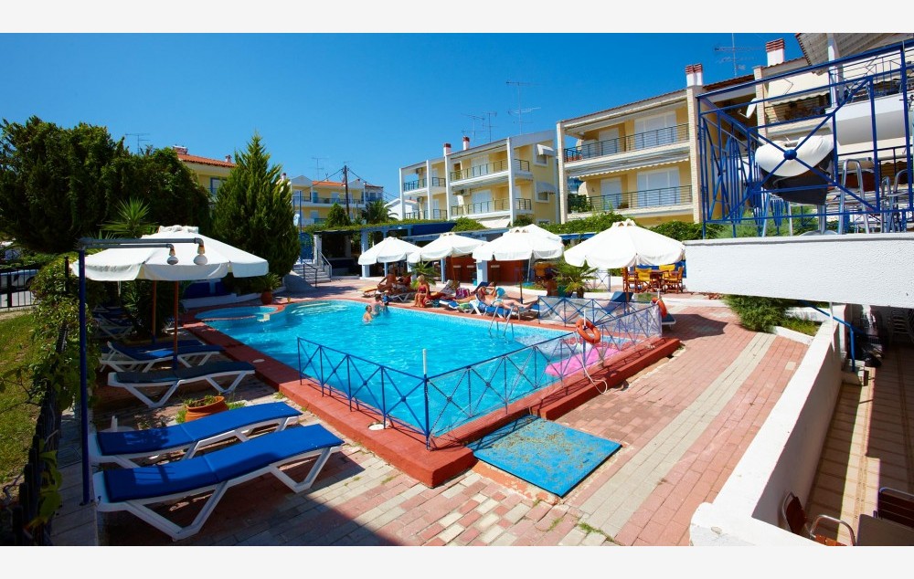 Apart / Hotel Macedonia Sky , Hanioti leto * Fun Travel Agency