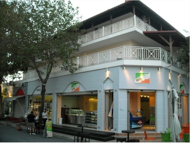 Vila Manolas – Nei Pori 2025