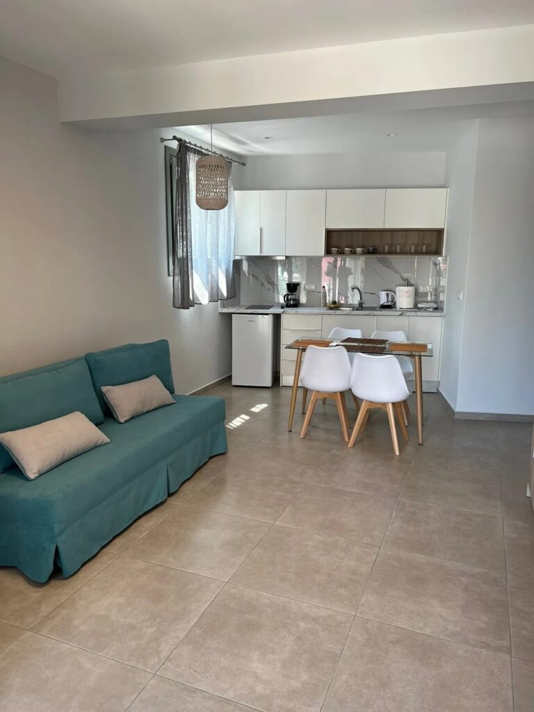 Anax Apartments - Parga leto * Fun Travel Agency