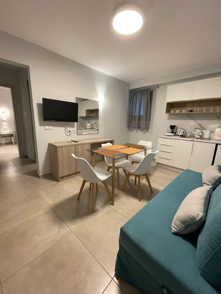 Anax Apartments - Parga leto * Fun Travel Agency