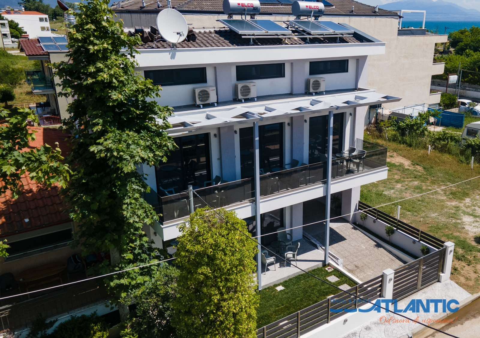 Vila Ifigenia, Stavros leto 2026