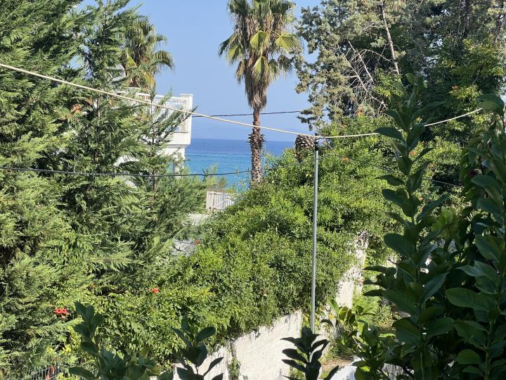 Yiannis beach house, Pefkohori leto * Fun Travel Agency