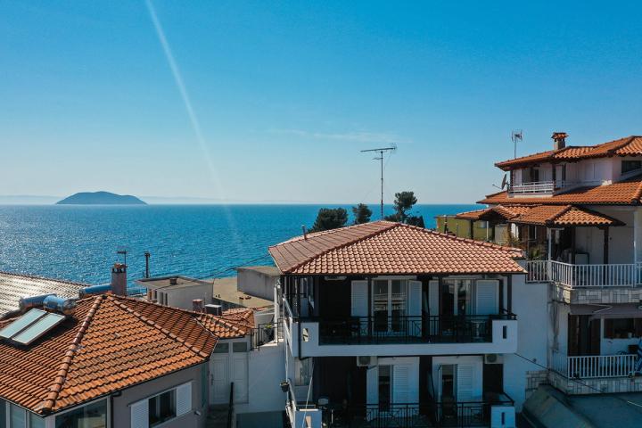 Vila Magio, Neos Marmaras * Fun Travel Agency