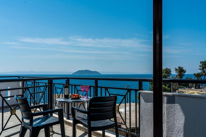 Vila Magio, Neos Marmaras * Fun Travel Agency
