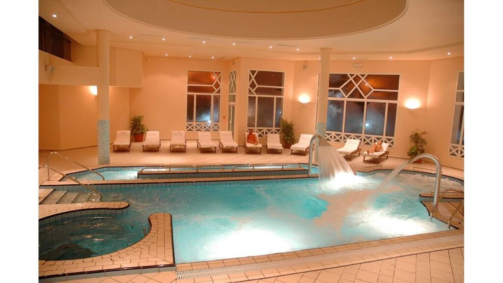 El-Mouradi-Palm-Marina-11