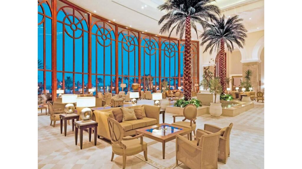 Movenpick-Resort-and-Marine-Spa-11