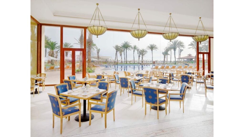 Movenpick-Resort-and-Marine-Spa-12