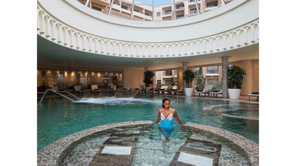 Movenpick-Resort-and-Marine-Spa-14