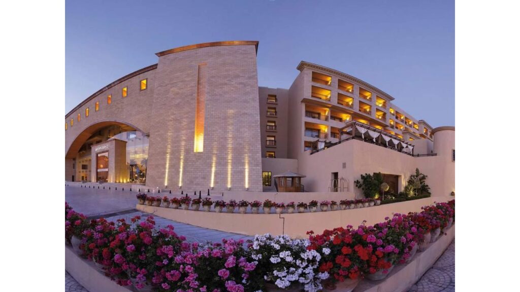 Movenpick-Resort-and-Marine-Spa-2