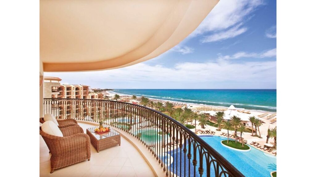 Movenpick-Resort-and-Marine-Spa-6