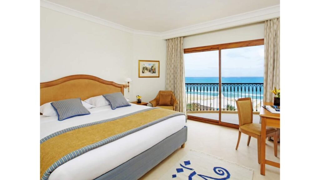 Movenpick-Resort-and-Marine-Spa-8