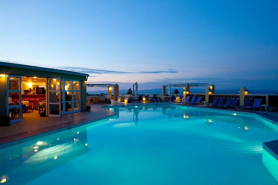 Hotel Arya 3*, Hanioti leto * Fun Travel Agency