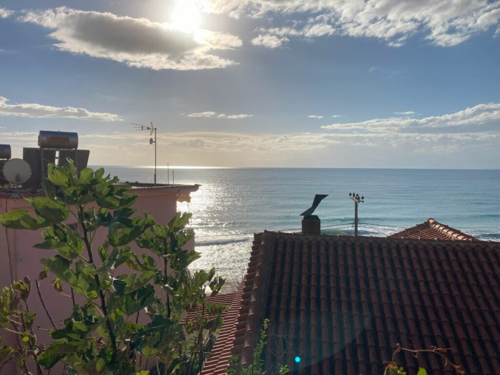 Vila Solymar Vrahos * Fun Travel Agency