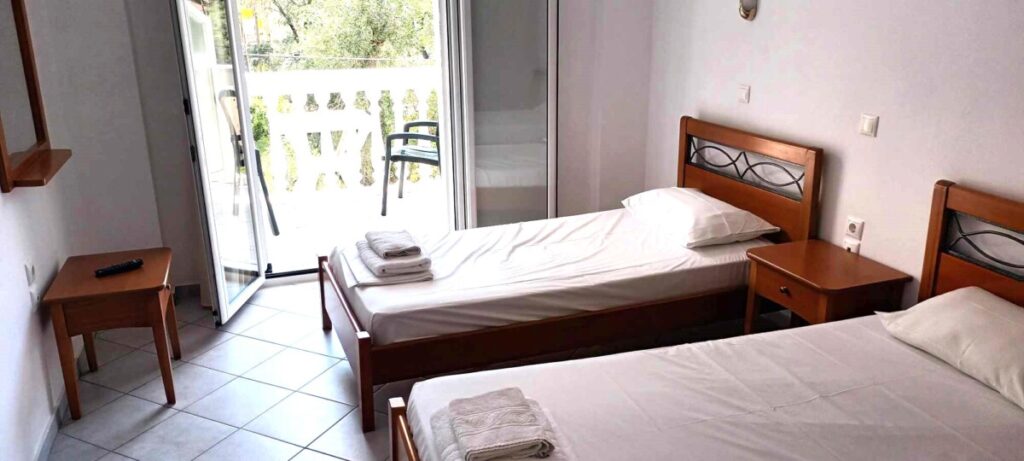 Vila Giohana Parga * Fun Travel Agency