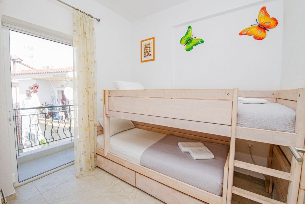 Vila Haris Pefkohori * Fun Travel Agency