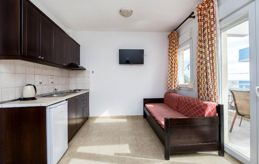 Ralitsa Limenarija, Tasos leto * Fun Travel Agency