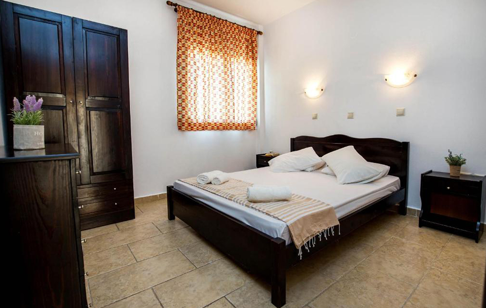 Ralitsa Limenarija, Tasos leto * Fun Travel Agency