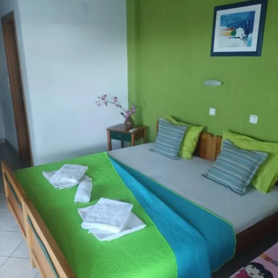 Vila Studio Centar, Potos leto * Fun Travel Agency