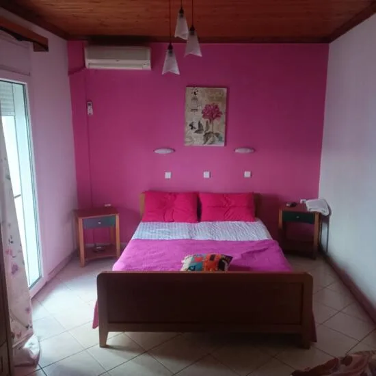 Vila Studio Centar, Potos leto * Fun Travel Agency