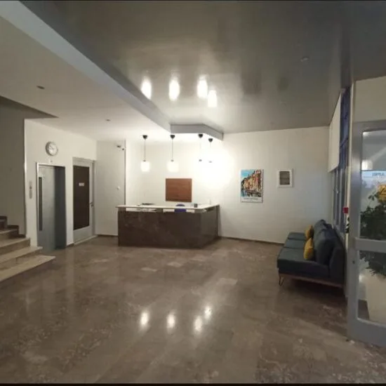 Edipsos Inn, Edipsos leto * Fun Travel Agency