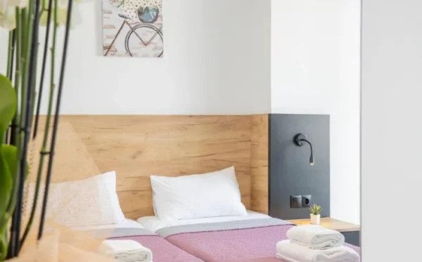 Chrisanthi Leptokarija, Grcka leto * Fun Travel Agency