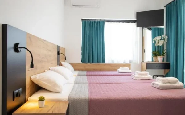 Chrisanthi Leptokarija, Grcka leto * Fun Travel Agency