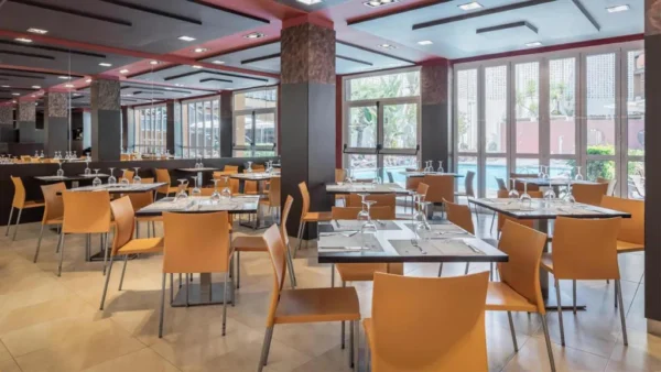 Alegria-Plaza-Paris-restoran