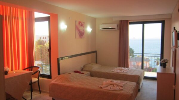 Hotel Melike Kušadasi - Fun Travel Agency