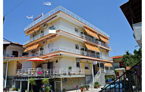 Tasos i Despina Pefkohori