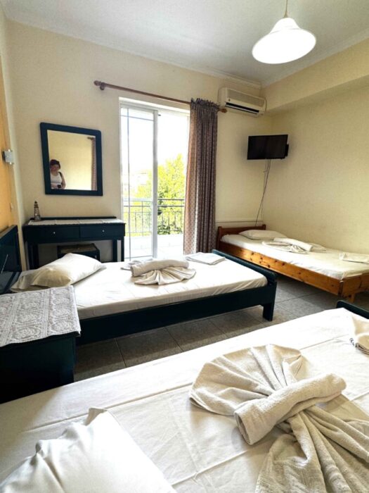 Vila-Alexandros-Nidri-7