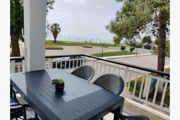 Vila-Dina-Nea-Plaja-19