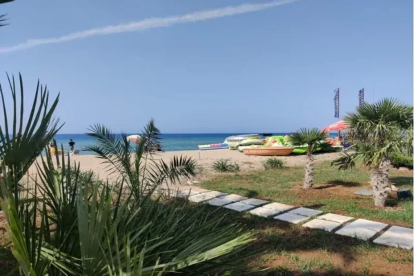 Vila-Fotini-Nea-Flogita-1