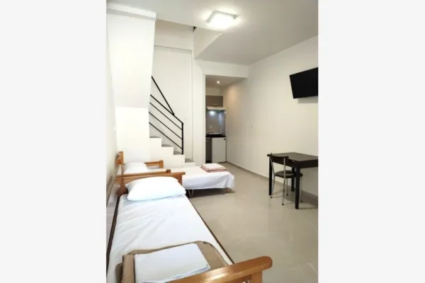 Vila-Lili-Stavros-3