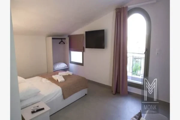 Vila-Monk-Luxury-Stavros-13