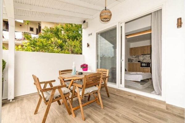 Vila-Plein-Soleil Neos-Marmaras-3