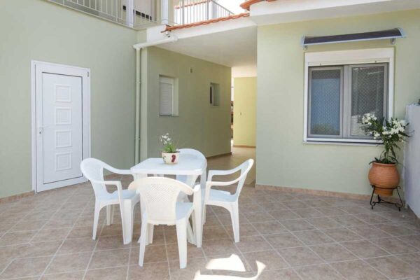 Vila Dimitris Potos, Tasos leto * Fun Travel Agency