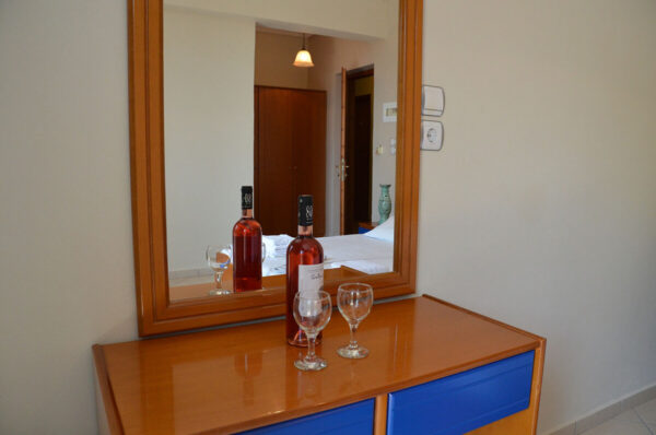 Hotel Rousto, Vrahos leto * Fun Travel Agency