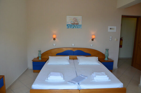 Hotel Rousto, Vrahos leto * Fun Travel Agency