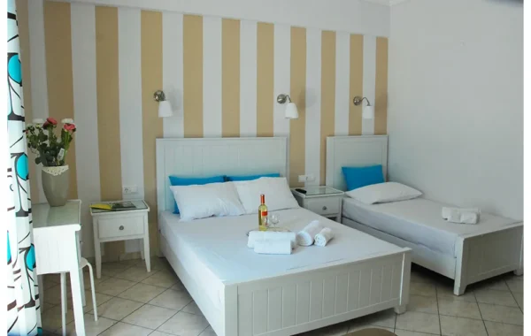 nikoletos-beach-pefkohori-2